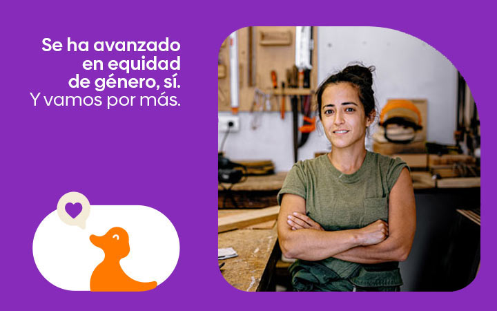 Mujer en su taller Mujer en su taller
