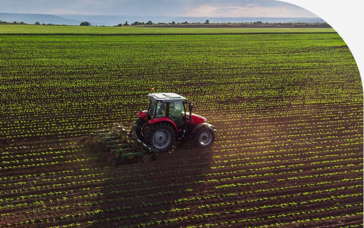 Tractor en el campo