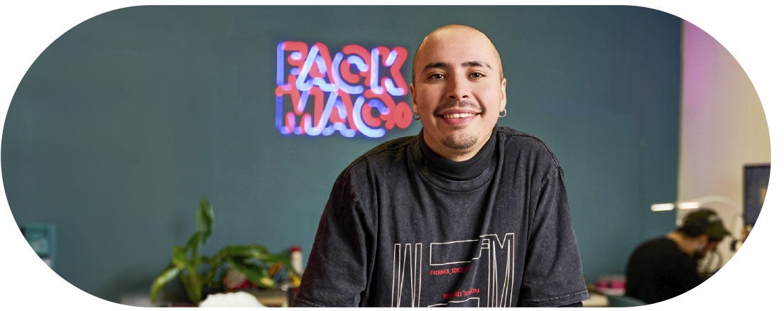 Emprendedo en su tienda