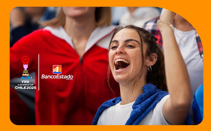 Mujer hincha del fútbol Mujer hincha del fútbol