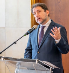BancoEstado celebra 170 años y premia el periodismo chileno