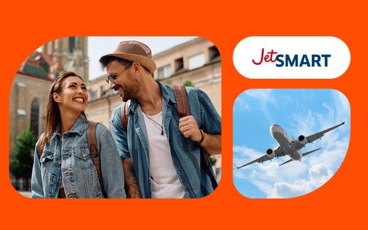 Personas viajando en avión