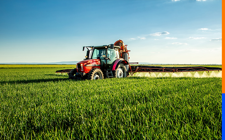 Tractor en el campo